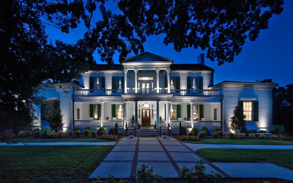 Belle Air Mansion exterior, the most romantic Bed and Breakfast in Nashville, Tn