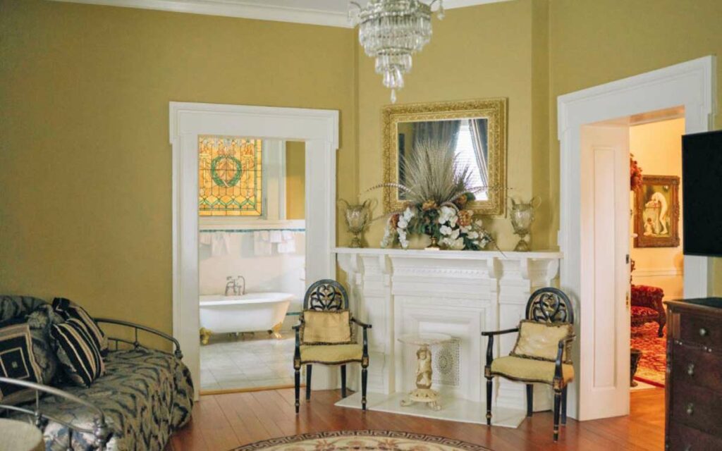 Historic grace and elegance await at our stunning and luxury Nashville Bed and Breakfast