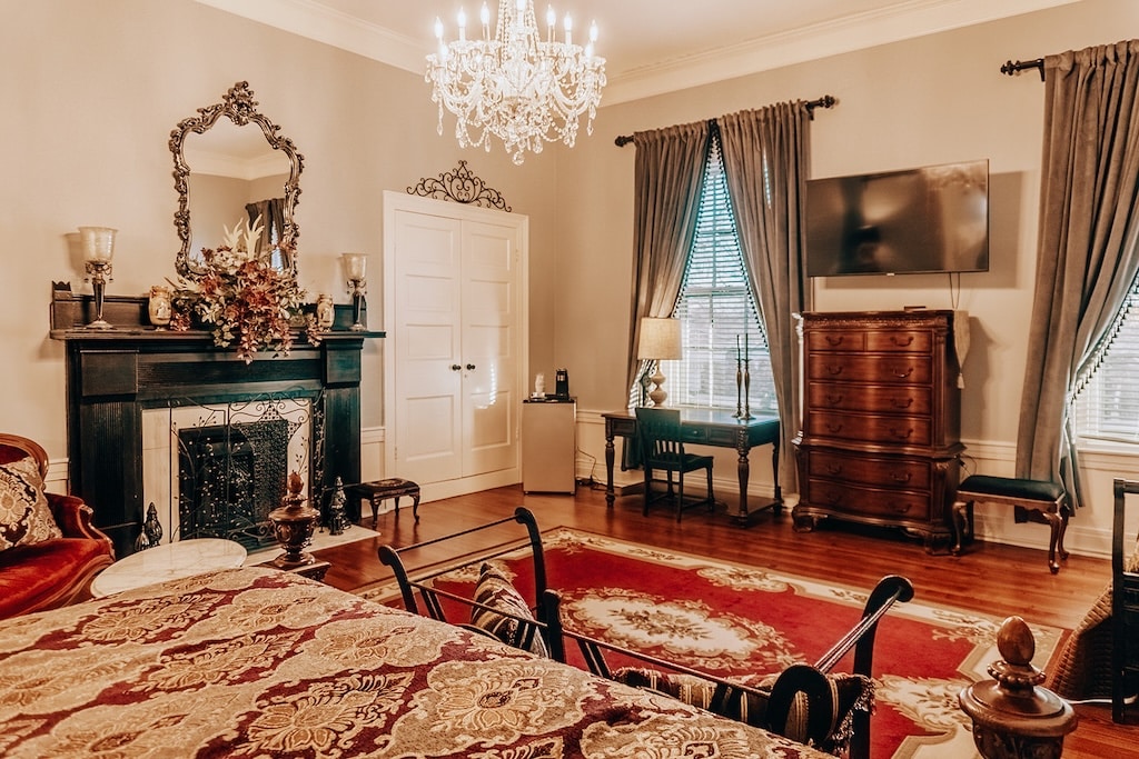 Must-Do in Nashville: The Top Attractions! 9 Must-Do in Nashville: The Top Attractions!