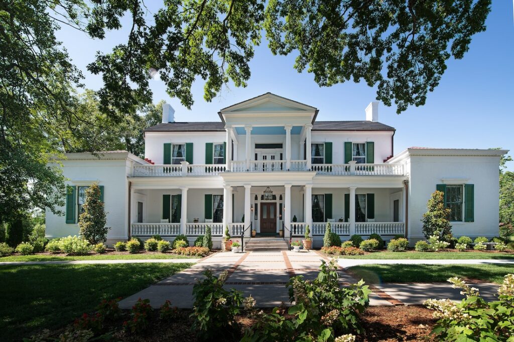 Mansion Restoration 2 Mansion Restoration 2