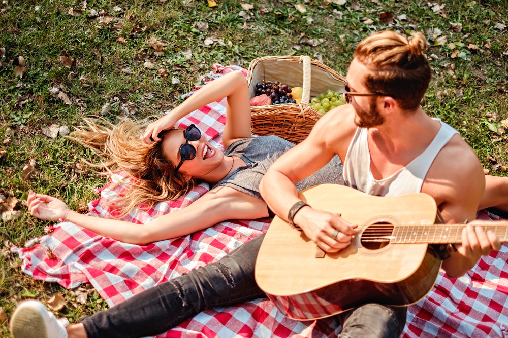 3 Days in Nashville: Plan the Perfect Nashville Itinerary, photo of a happy couple on a romantic getaway in TN